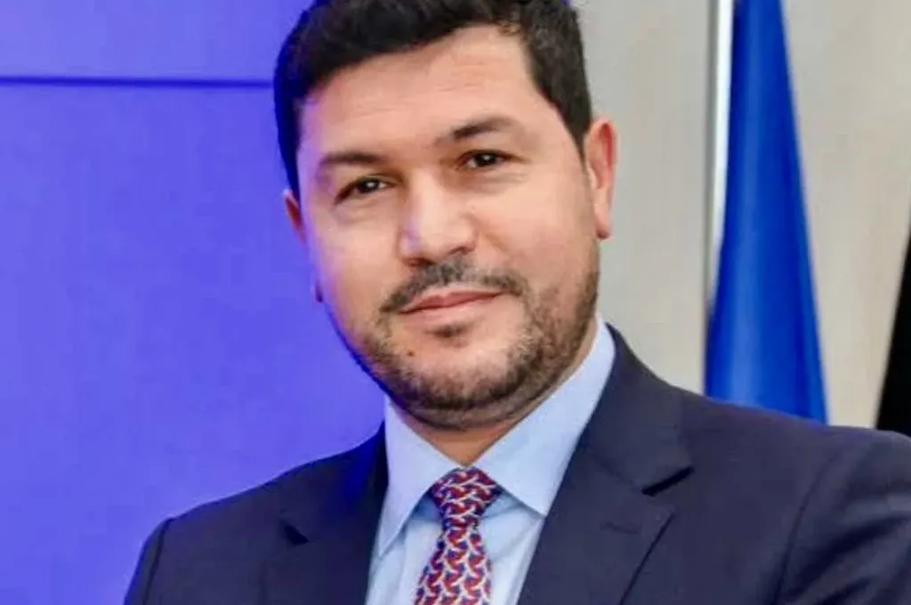 0b8d66dfcd54480ea2147a5463f611c5 1085f7f4 cf5fbe35