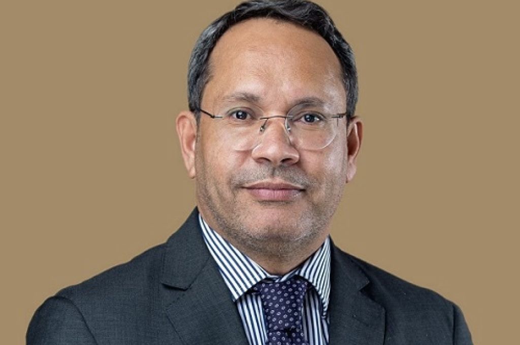 0ECC284C 2023 4315 A5BA 0209F5FAB868 04aec554