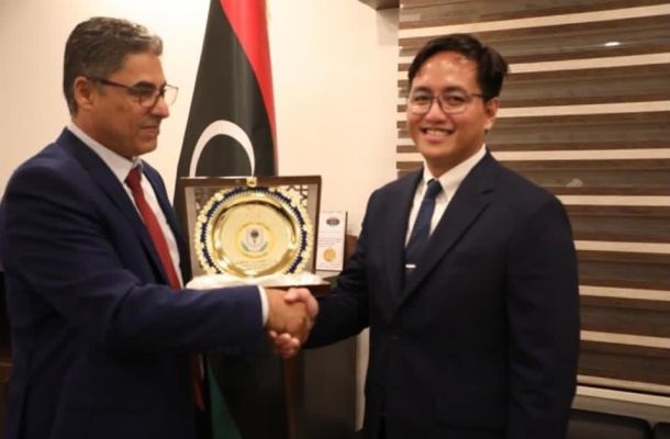 خاص.. "شكشك" يخاطب المنقوش ويكشف مخالفاتها