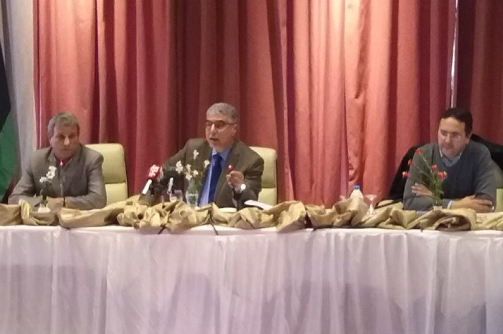 الثني يصدر تعليماته بالتعاون لتوفير احتياجات المنطقة الجنوبية و الغربية