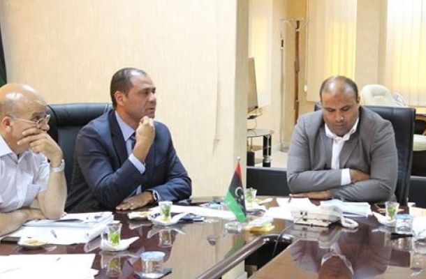 مصلحة المرافق التعليمية تبحث آليات تنفيذ مشروع العوينية