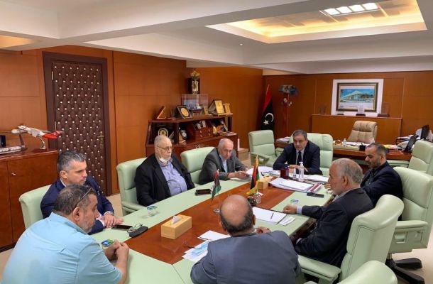 وزارة الحكم المحلي تأذن بصرف الدفعة الثانية من مكافأت مخاتير المحلات