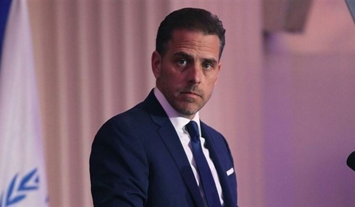موقع أمريكي يكشف عن مليوني دولار طالب بها نجل "بايدن" للمساعدة في فك تجميد الأموال الليبية