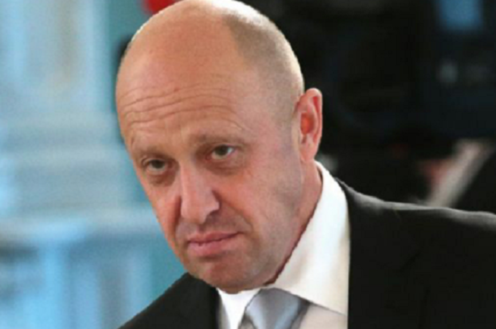 اتفاق على السماح لمطار بنينا باستقبال رحلات قادمة من معيتيقة