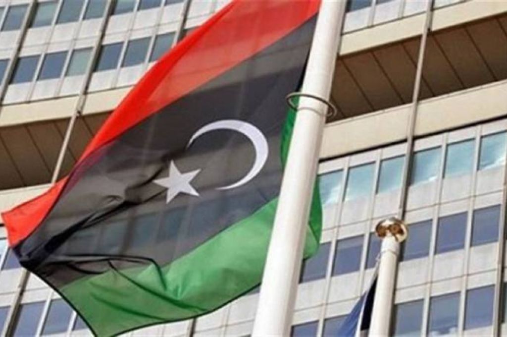 مركزي بنغازي يُوقف صرف وقبول الإيداعات بالعملة الورقية في المصارف التجارية