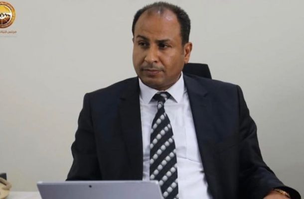 حول حقيقة تمويل شركات الاتصالات للحروب، وسرقة حساباتها رئيس القابضة للاتصالات يوضّح..