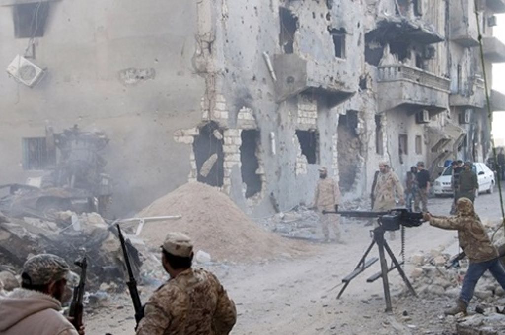 "البيدجا" ينفي تورطه في عمليات تهريب الوقود والبشر