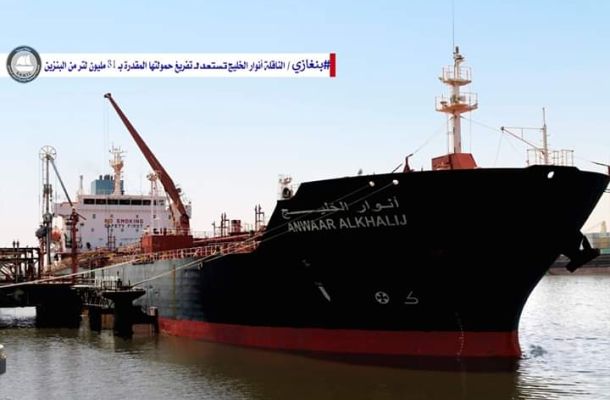 تزامناً مع تصريحات "الصديق الكبير" ... الدولار يسجل ارتفاعاً