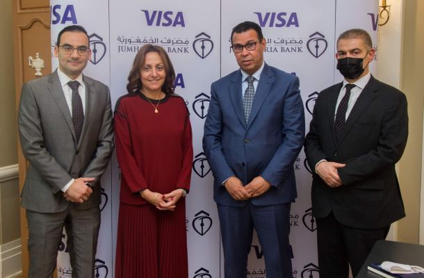 وزيرة الخارجية تلتقي مجلس الأعمال التركي خلال مشاركتها بمنتدى أنطاليا الدبلوماسي