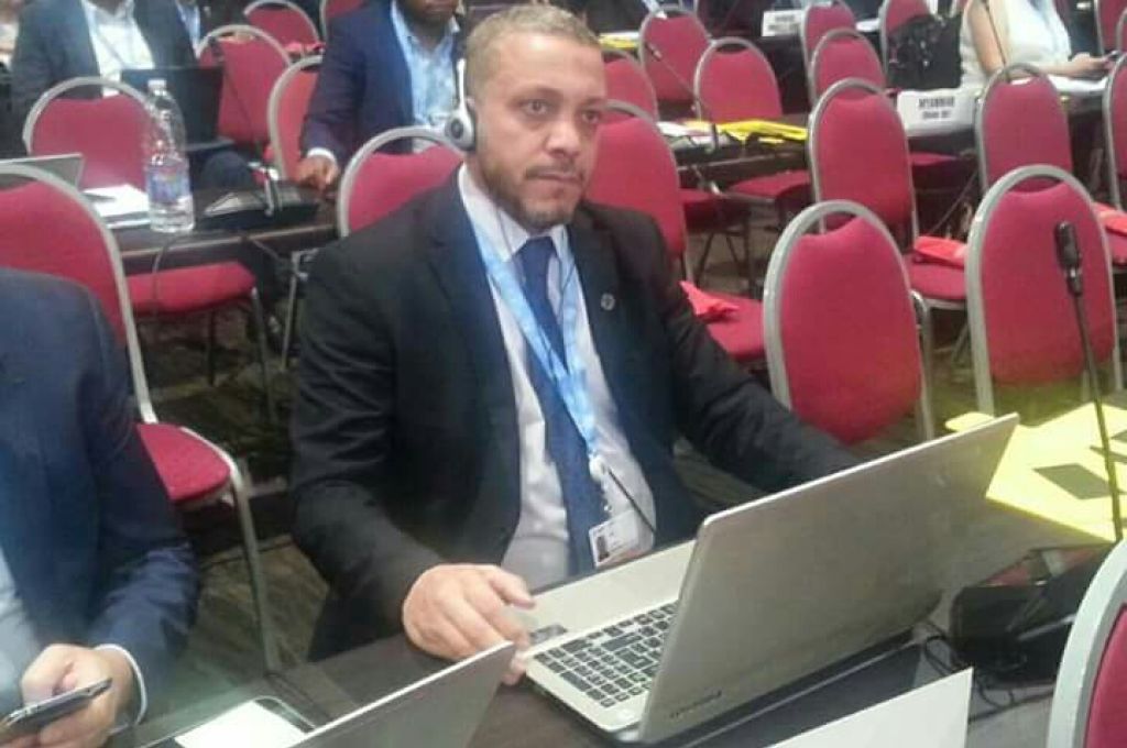مستخدمو مجمع مليته الصناعي يطالبون بحقوقهم