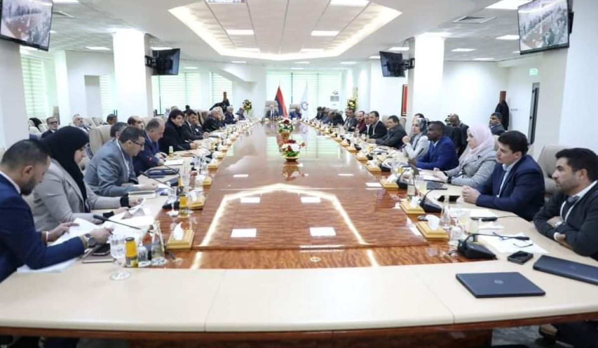 مؤسسة النفط وشركة زلاف يبحثان مشروع "حقل العطشان" وميزانية 2020