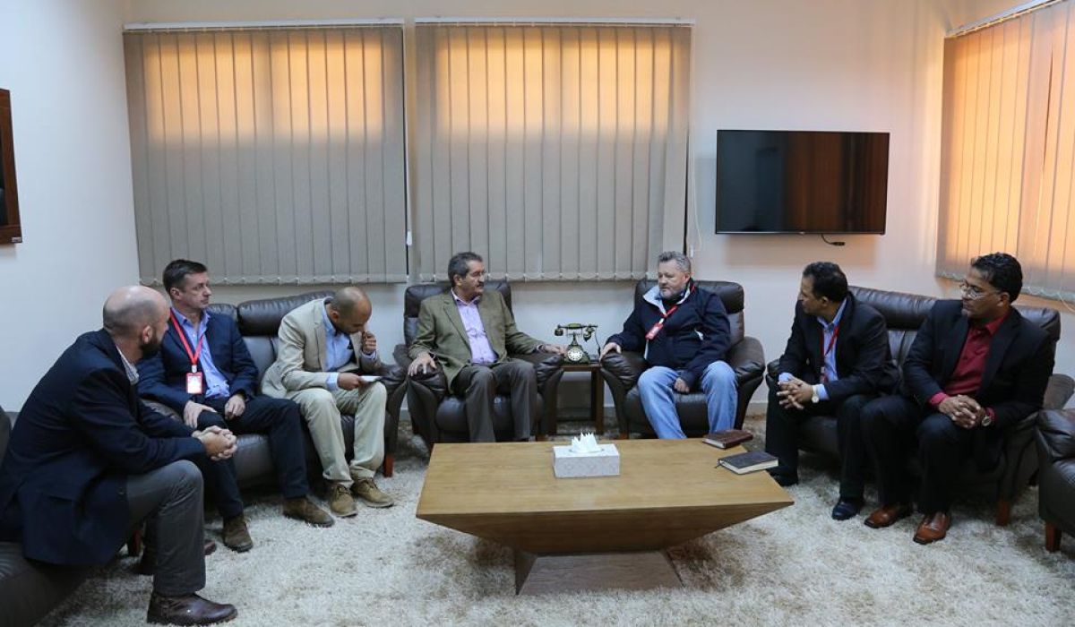 التحضيرات الأخيرة لعودة مصنع الاسمنت بنغازي للعمل