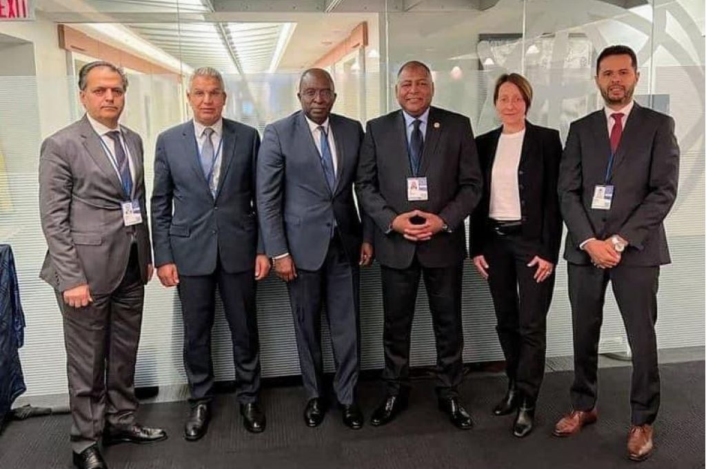 التومي يناقش عمل شركة استيراد السلع الأمنية