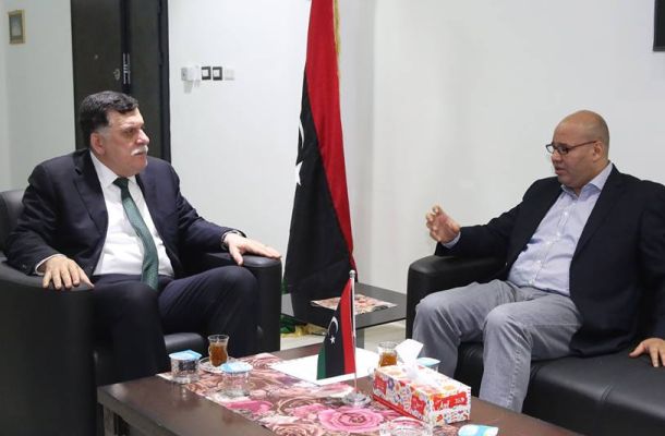 السراج يناقش مع المجلس البلدي الهراوة المشاكل التي تواجه المدينة