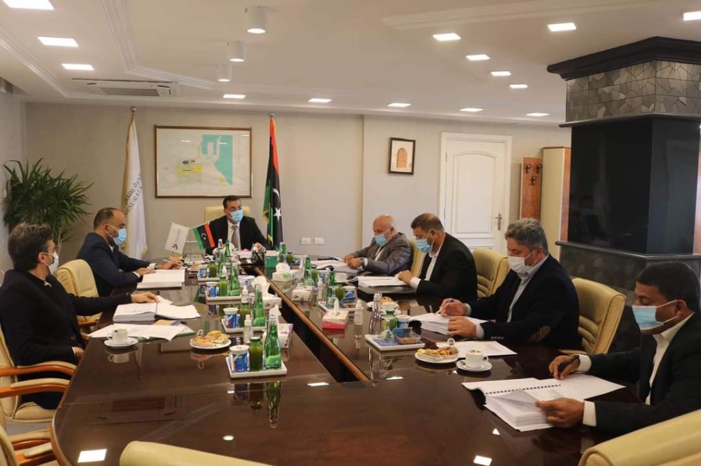 الدولار يسجل ارتفاعا بالسوق الموازي اليوم