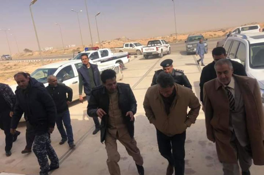 المستشار الأسبق بالمركزي يعلق على أسباب عدم صرف مرتبات المواطنين لشهر يناير