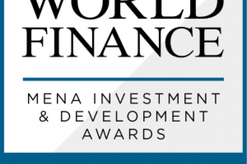 ميناء الخمس يستقبل خمس بواخر تجارية و371 حاوية بضائع