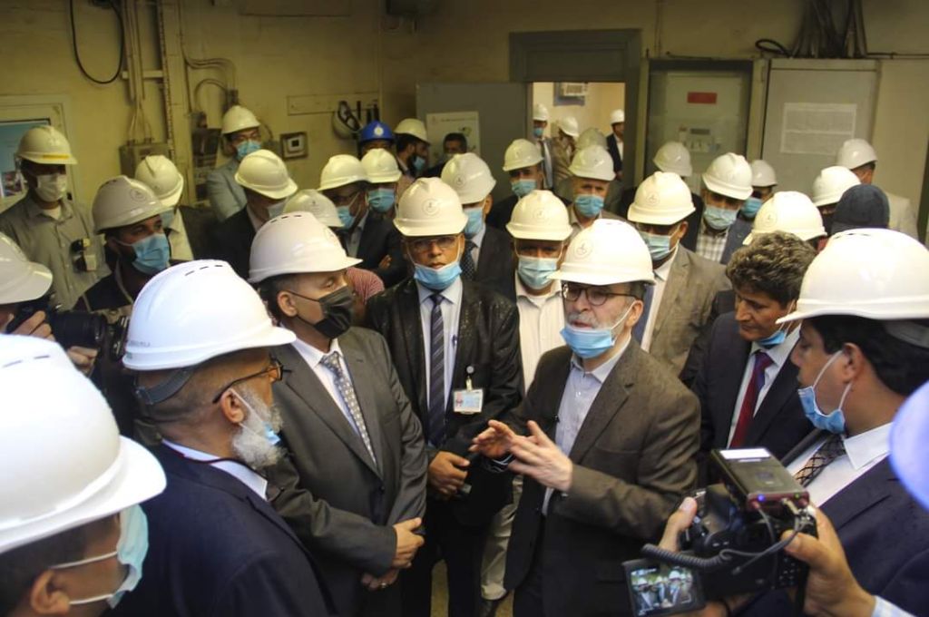 مركزي البيضاء يشكل لجنة لدراسة تعديل سعر الصرف