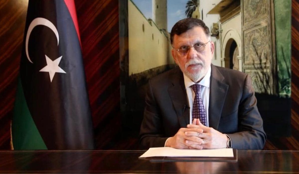 "السراج" يطالب بإعادة المرتزقة لبلادهم وإعادة فتح المنشآت النفطية