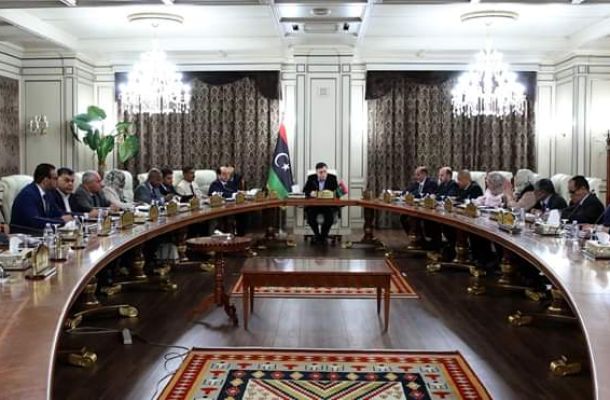بلدية البريقة: مؤسسة النفط تعهدت بإنشاء مشاريع في المدينة