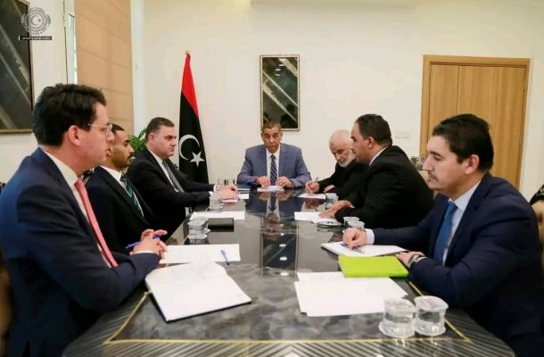 "الدبيبة" يقوم بجولة ميدانية بالعاصمة طرابلس
