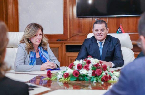خبير في الشأن الروسي يكشف لصدى عن عمليات تهريب النفط الليبي لصالح رجال أعمال روس والليبيين