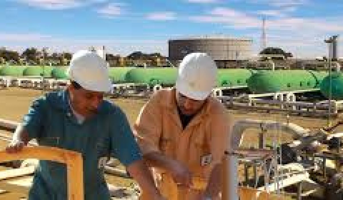 الخليج العربي تزيد من إنتاجها من النفط والغاز