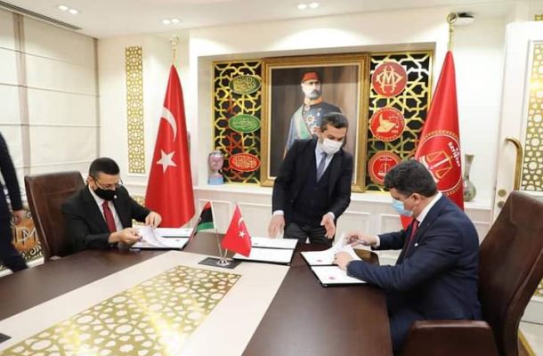 المركزي يؤكد عزمه تحديد سعر صرف جديد للدينار الليبي وتطبيقه على كافة الأغراض الحكومية والتجارية والشخصية