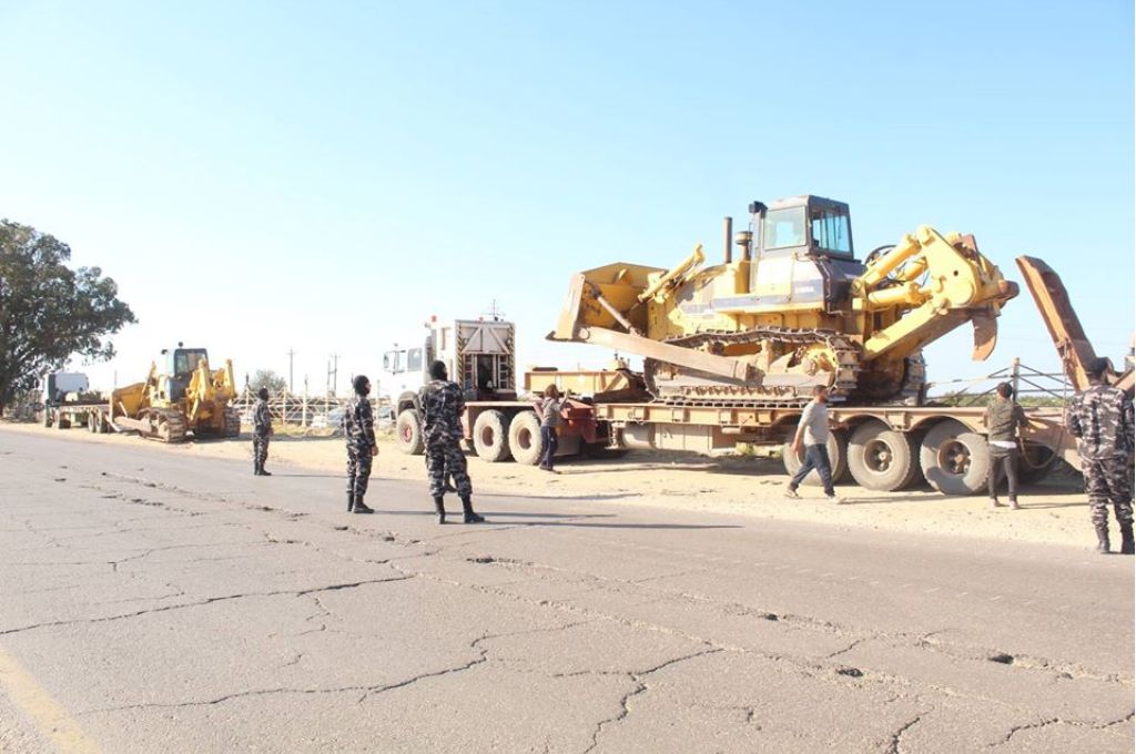 ميناء الخمس يكشف عن إحصائية شهر مارس لعدد الحاويات والبضائع