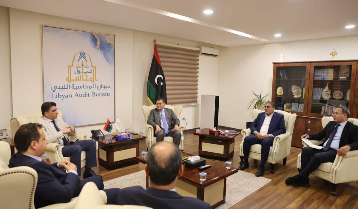 "شكشك" والدبيبة يتابعان مشروعات الطريق الدائري الثالث