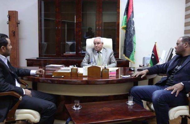 إيداع مرتبات شهر أكتوبر في حسابات المواطنين ببلدية خليج السدرة