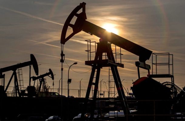 السراج يبحث تقريرا حول التصرف في أصول المؤسسة الليبية للاستثمار