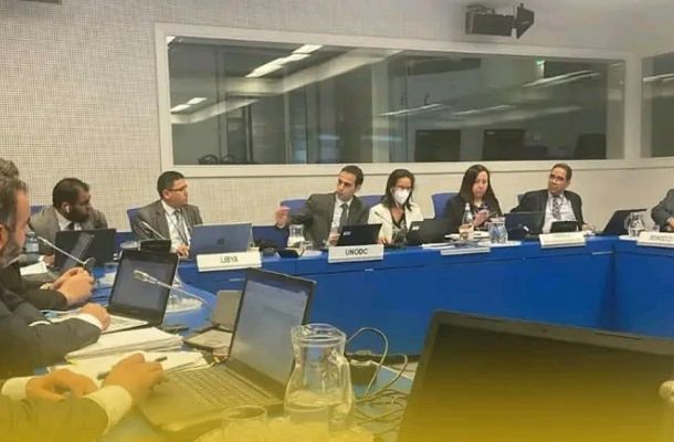 للغارديان: مؤسس شركة فولبروك البريطانية يضغط على حكومة بلاده لمصالح مع مجلس النواب