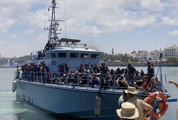 تايمز أوف مالطا تصف رئيس مجلس إدارة شركة مالطا للطيران بالسادج تجارياً عندما أعلن عن التعاون مع ليبيا .. هذه أبرز التفاصيل