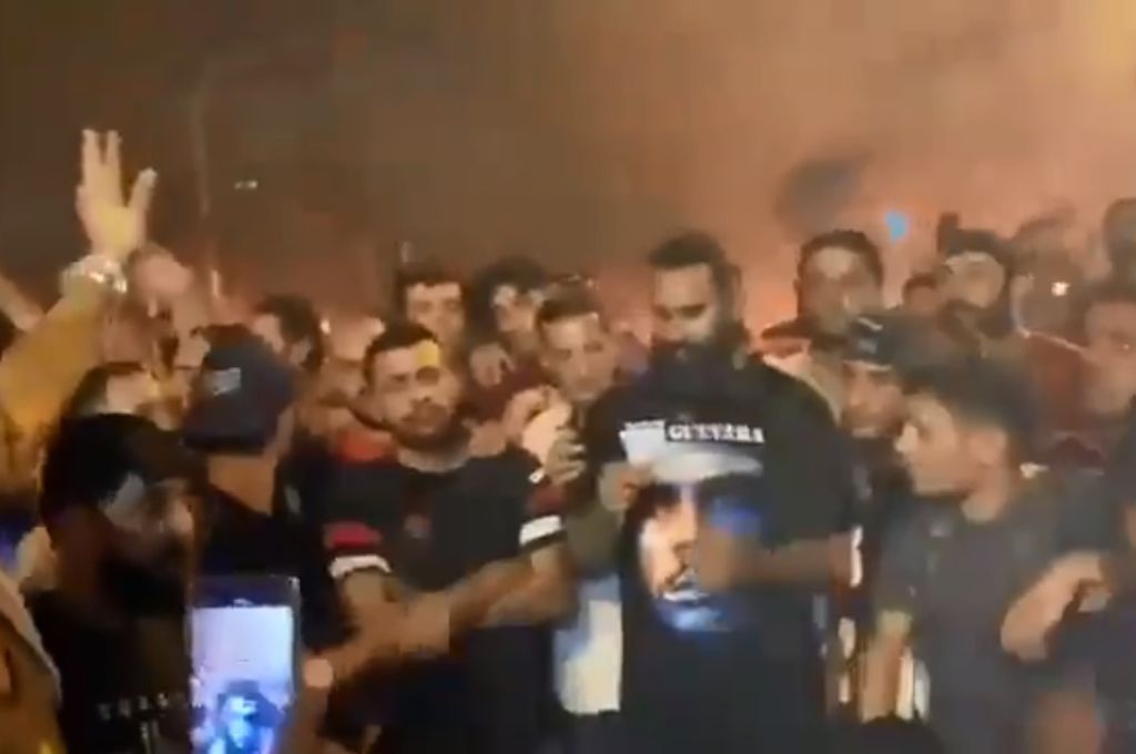 "عصر": مطالب المتظاهرين هي اختصاص مركزي البيضاء ومؤسسة النفط وهما سلطتان لا يخضغان لوزارة الاقتصاد