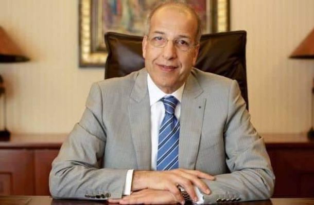 الدبيبة يعقد اجتماعاً مع عميد بلدية حي الأندلس