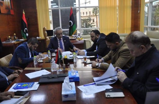 الخليج العربي للنفط تبحث مع شركة ISO LIBYA كيفية الحصول على مواد أكثر جودة وفاعلية