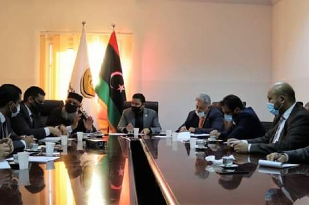 شحن مليون برميل نفط عبر الزويتينة بعد إغلاق مؤقت للموانئ