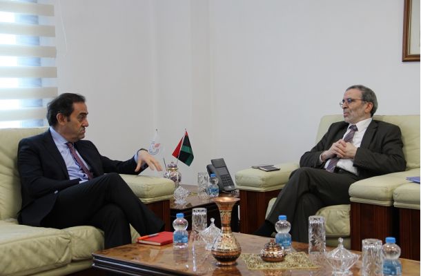 غسان سلامة : مشروعنا هو مضاعفة الاهتمام بالجنوب في 2018