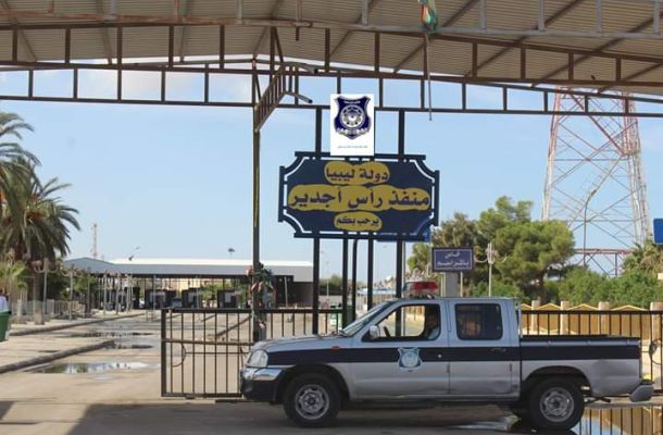 بلدية البريقة: مؤسسة النفط تعهدت بإنشاء مشاريع في المدينة