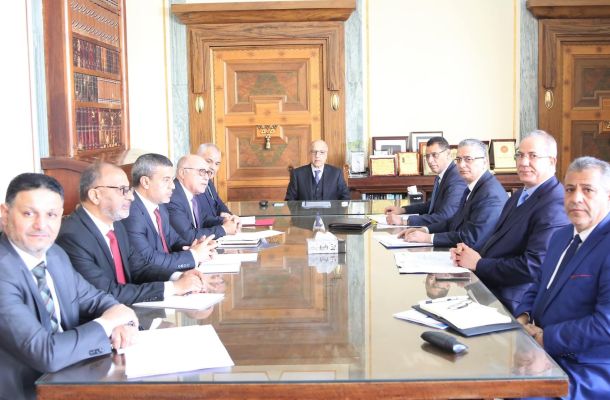 خاص.. "الحويج" يصدر قراراً بحظر توريد كافة السلع وغيرها من الأساسيات إلا من خلال العمليات المصرفية المعتمدة من المركزي