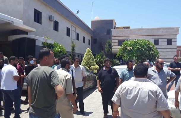 مركزي بنغازي ينشر تقريرًا عن الاستقرار المالي للدولة الخاص بالعام 2017