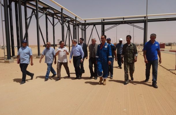 صنع الله يلتقي نائبة المبعوث الأممي لدى ليبيا