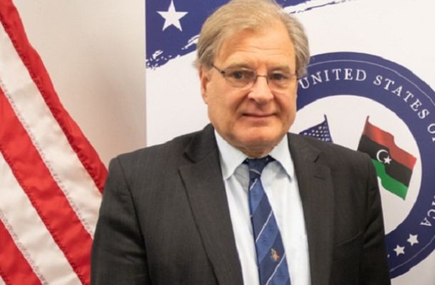 سفراء الاتحاد الأوروبي يؤكدون على ضرورة ابعاد مؤسسة النفط عن التجاذبات السياسية