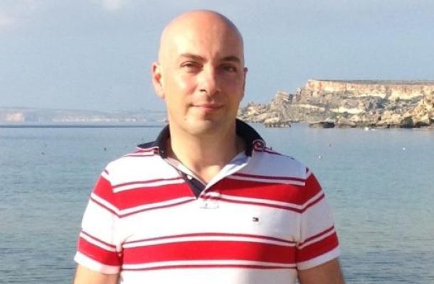 مصرف الوحدة "سوق التلاثاء" يوزع السيولة غدا بسقف 2000 دينار