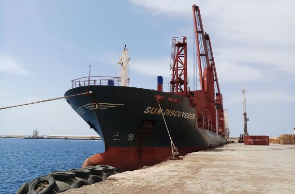 العامة للكهرباء توضح سبب حدوث الإظلام التام على المنطقتين الغربية والجنوبية