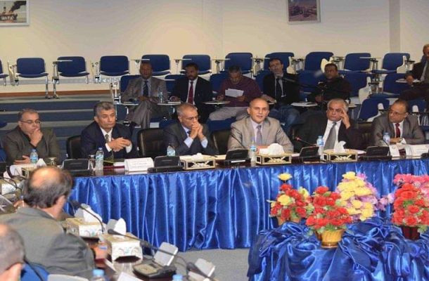 الدريني يطالب المركزي بتسهيل إجراءات حصول الزبائن على بطاقات فيزا