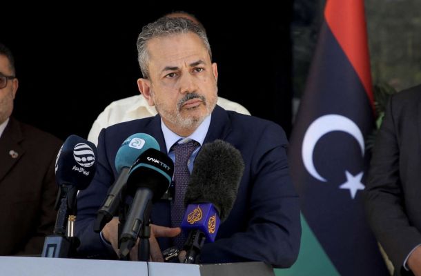 بعد توقفها لساعات.. استئناف الرحلات من وإلى مطار معيتيقة الدولي