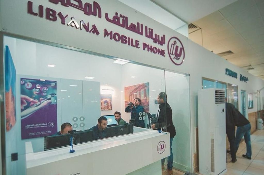 السراج يوافق على 299 معاملة لاستيراد الأدوية والمعدات والمستلزمات الطبية ضمن الموازنة الاستيرادية