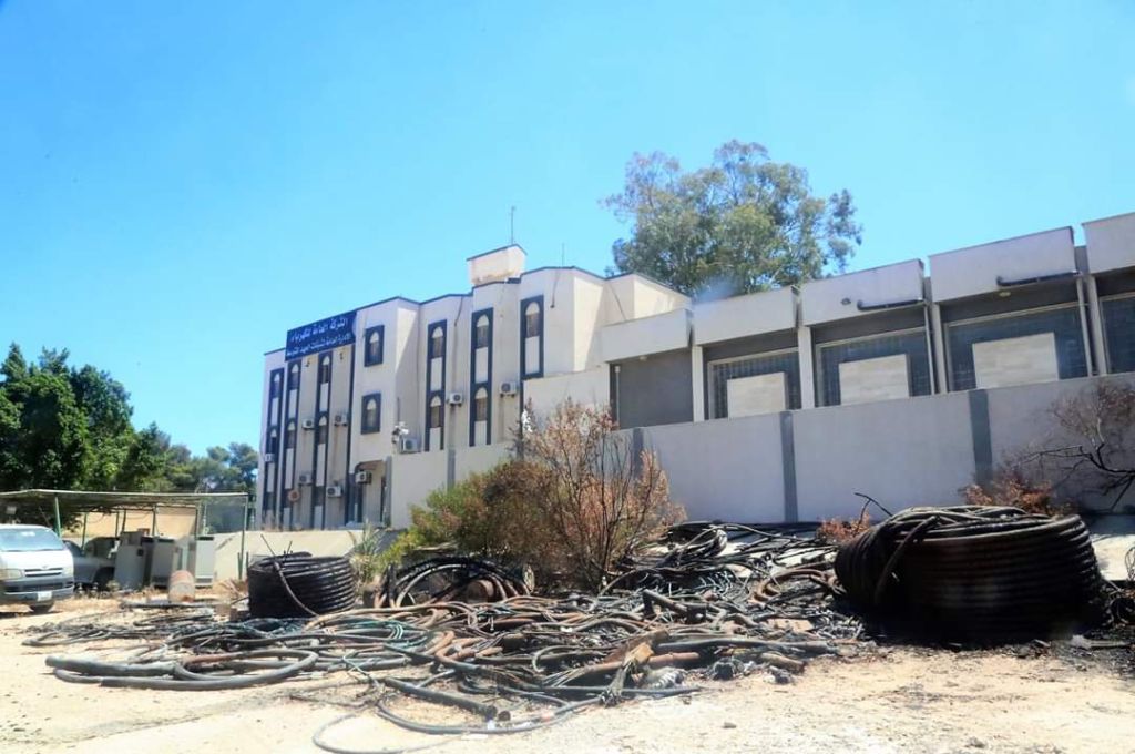 "مواصلات الوفاق" تقف على أضرار مطار معيتيقة وتتقدم بتقرير مالي بحجم الأضرار للمجلس الرئاسي